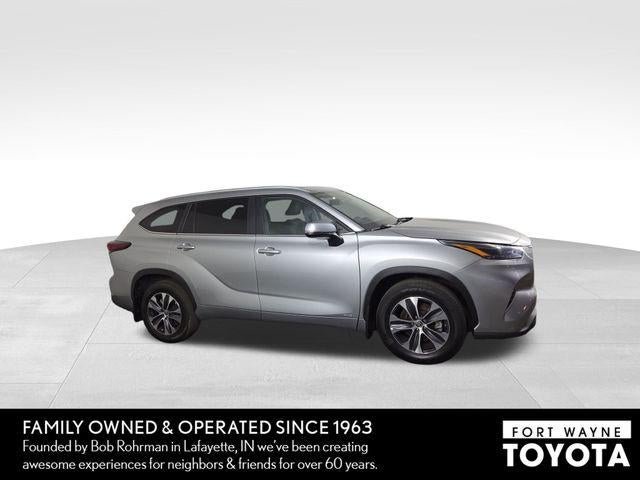 2024 Toyota Highlander Hybrid XLE