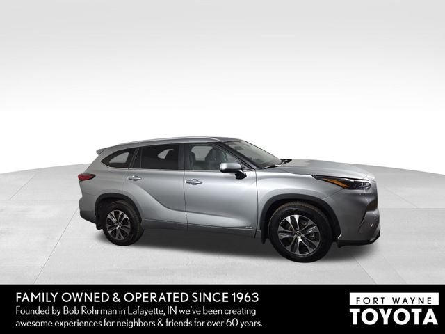 2023 Toyota Highlander Hybrid XLE