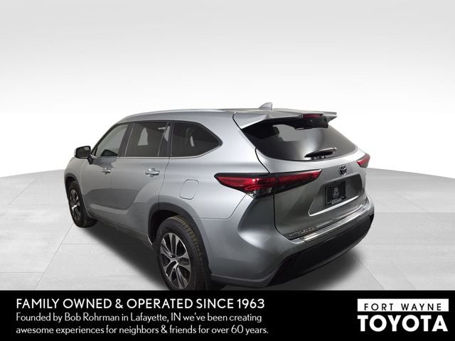 2023 Toyota Highlander Hybrid XLE