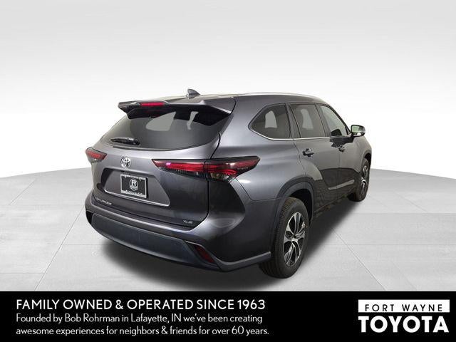 2024 Toyota Highlander XLE