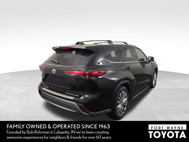 2023 Toyota Highlander Platinum