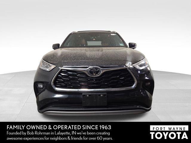 2023 Toyota Highlander Platinum