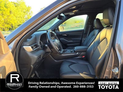 2023 Toyota Highlander L