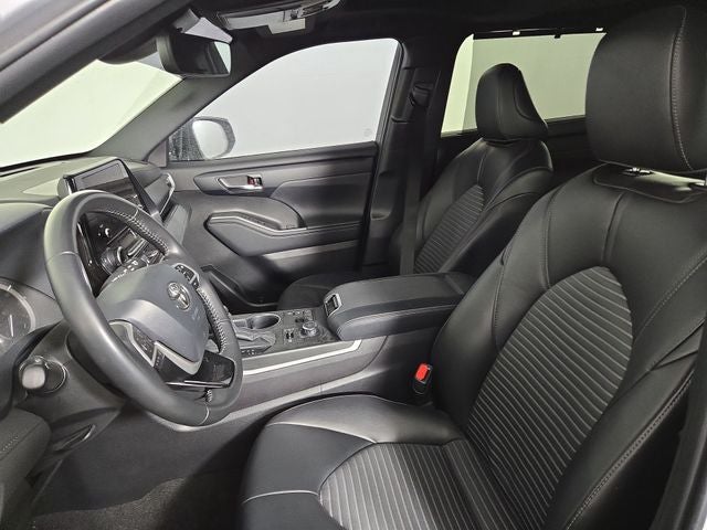 2024 Toyota Highlander XSE