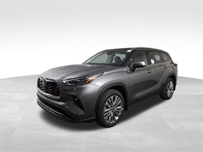 2025 Toyota Highlander Platinum