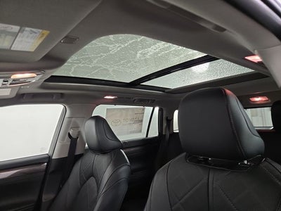 2025 Toyota Highlander Platinum