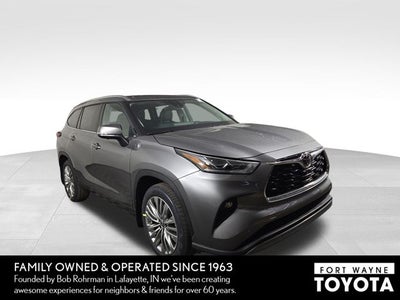 2025 Toyota Highlander Platinum