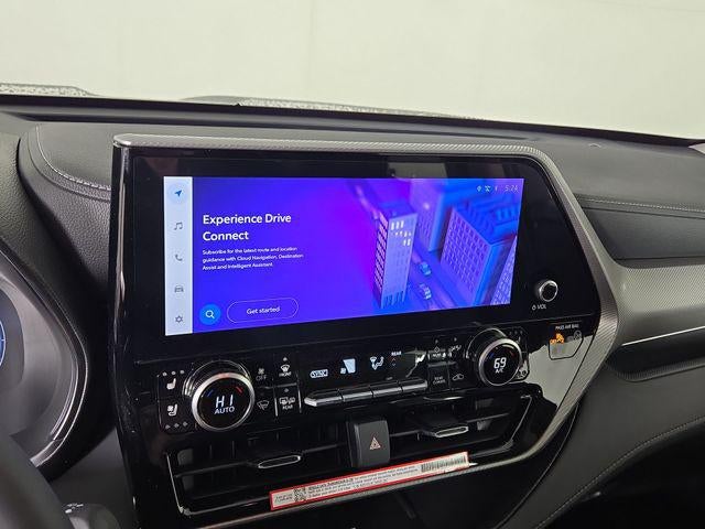 2025 Toyota Highlander Platinum