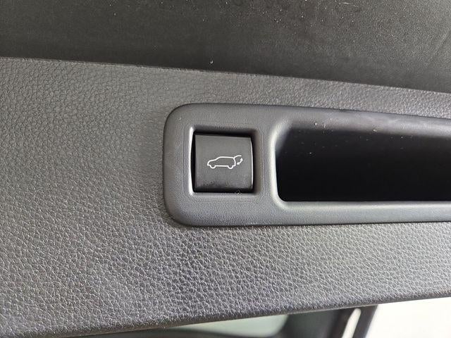 2025 Toyota Highlander Platinum