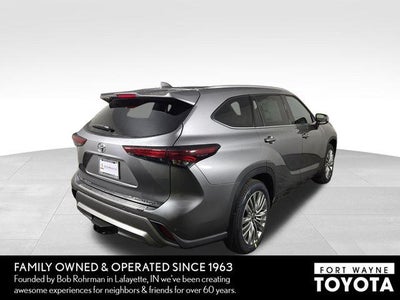 2025 Toyota Highlander Platinum