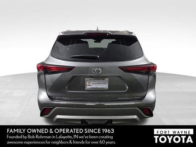 2025 Toyota Highlander Platinum