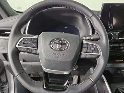 2025 Toyota Highlander XSE