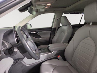 2024 Toyota Highlander XLE