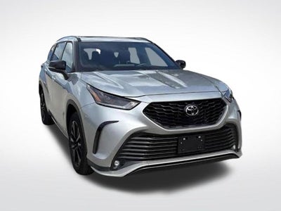 2025 Toyota Highlander XSE