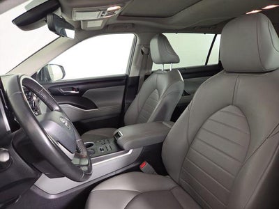 2024 Toyota Highlander XLE