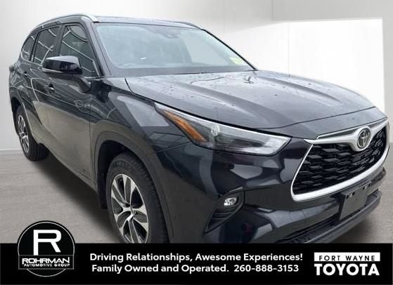 2025 Toyota Highlander XLE