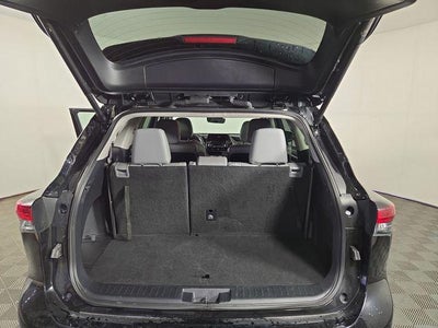 2025 Toyota Highlander XLE