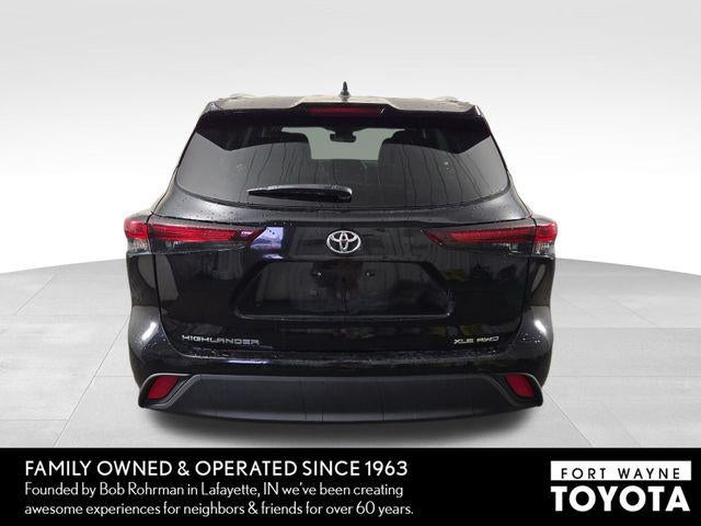 2025 Toyota Highlander XLE