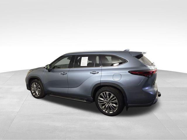 2024 Toyota Highlander Platinum