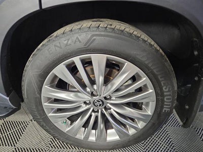 2024 Toyota Highlander Platinum