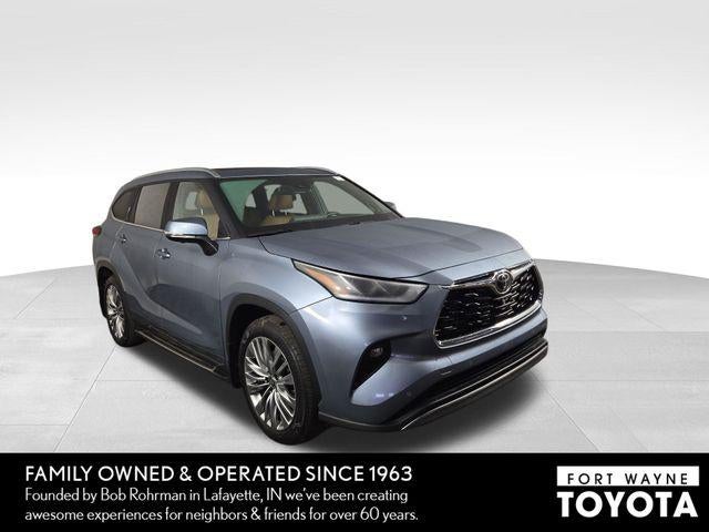 2024 Toyota Highlander Platinum