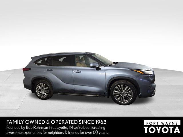 2024 Toyota Highlander Platinum