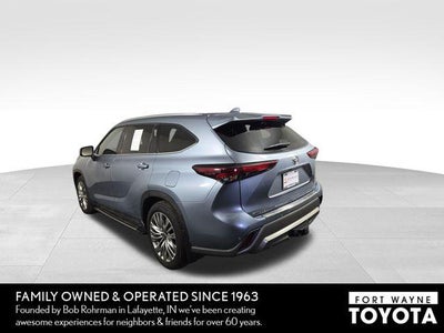 2024 Toyota Highlander Platinum
