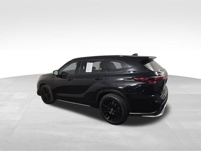 2025 Toyota Highlander XSE