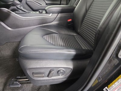 2025 Toyota Highlander XSE