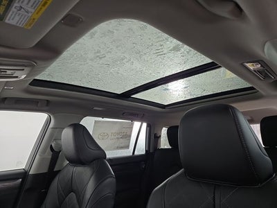 2025 Toyota Highlander Platinum