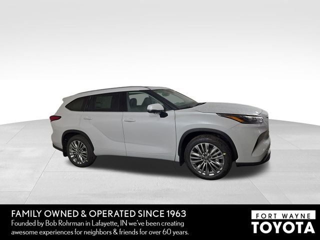 2025 Toyota Highlander Platinum