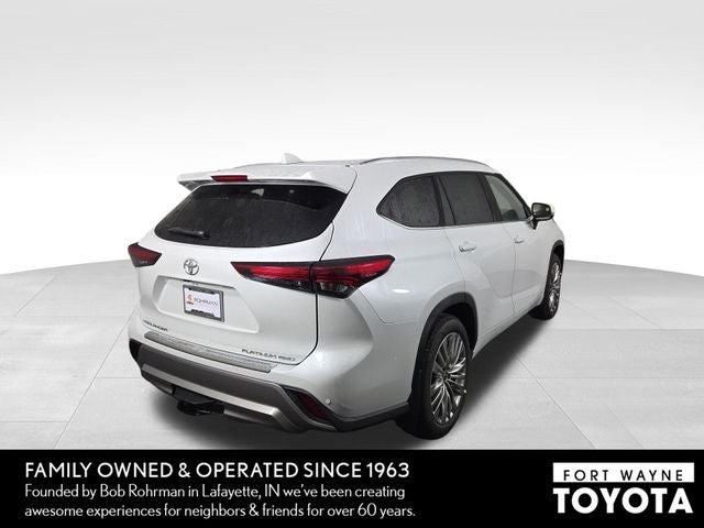 2025 Toyota Highlander Platinum