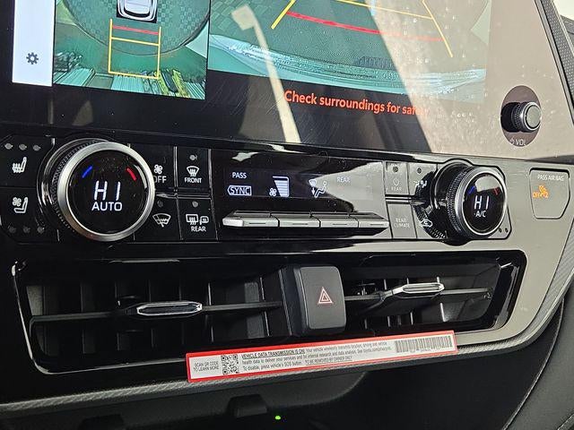 2025 Toyota Highlander Platinum