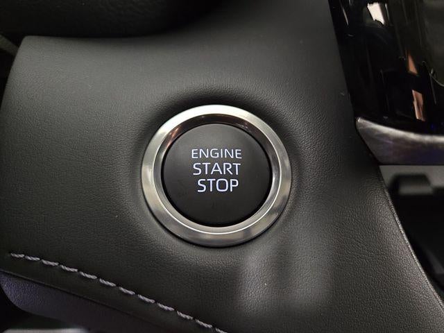 2025 Toyota Highlander Platinum