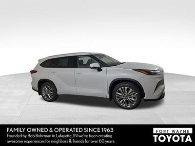 2025 Toyota Highlander Platinum