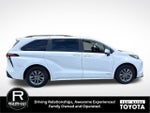 2021 Toyota Sienna LE 8 Passenger
