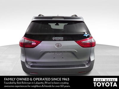2020 Toyota Sienna LE 8 Passenger