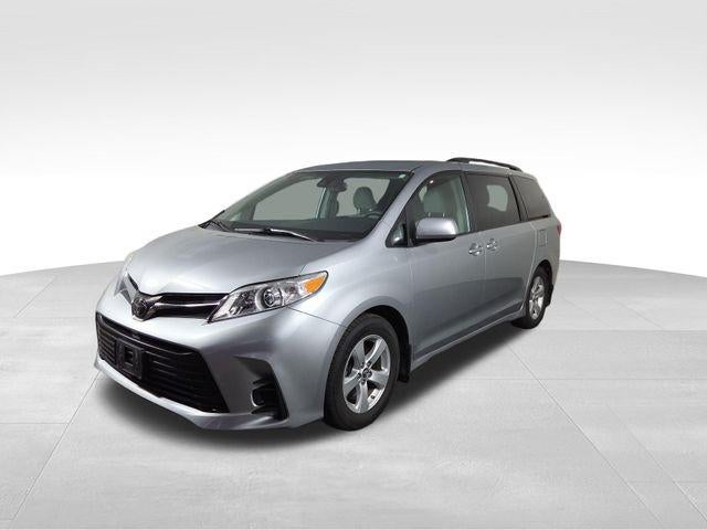 2020 Toyota Sienna LE 8 Passenger