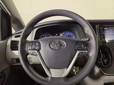2020 Toyota Sienna LE 8 Passenger