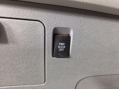 2020 Toyota Sienna LE 8 Passenger