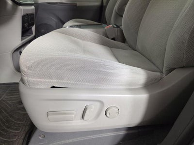 2020 Toyota Sienna LE 8 Passenger