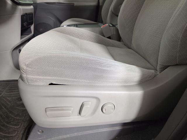 2020 Toyota Sienna LE 8 Passenger