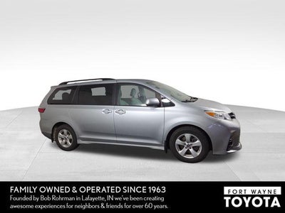 2020 Toyota Sienna LE 8 Passenger
