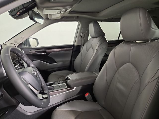 2024 Toyota Highlander Hybrid Limited