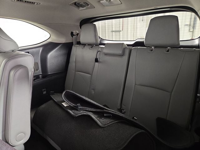 2024 Toyota Highlander Hybrid Limited