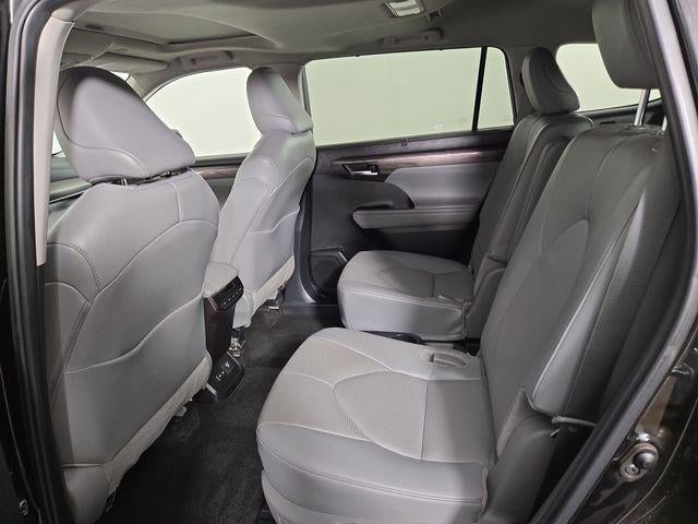 2024 Toyota Highlander Hybrid Limited