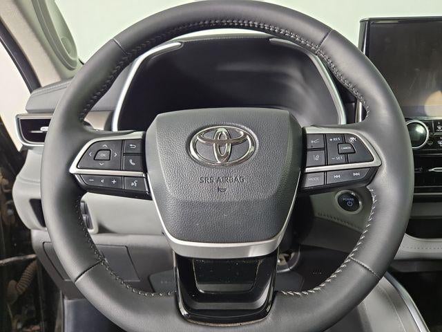 2024 Toyota Highlander Hybrid Limited