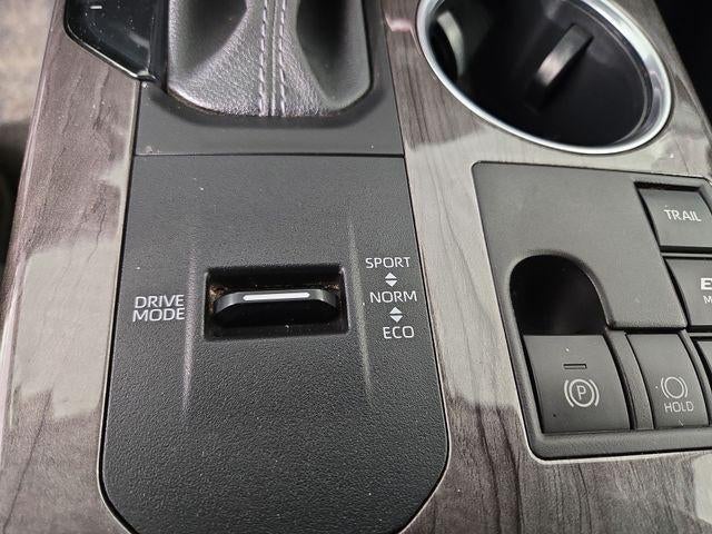 2024 Toyota Highlander Hybrid Limited