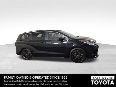 2023 Toyota Sienna XSE 7 Passenger