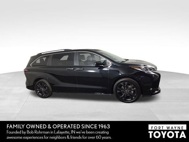 2023 Toyota Sienna XSE 7 Passenger